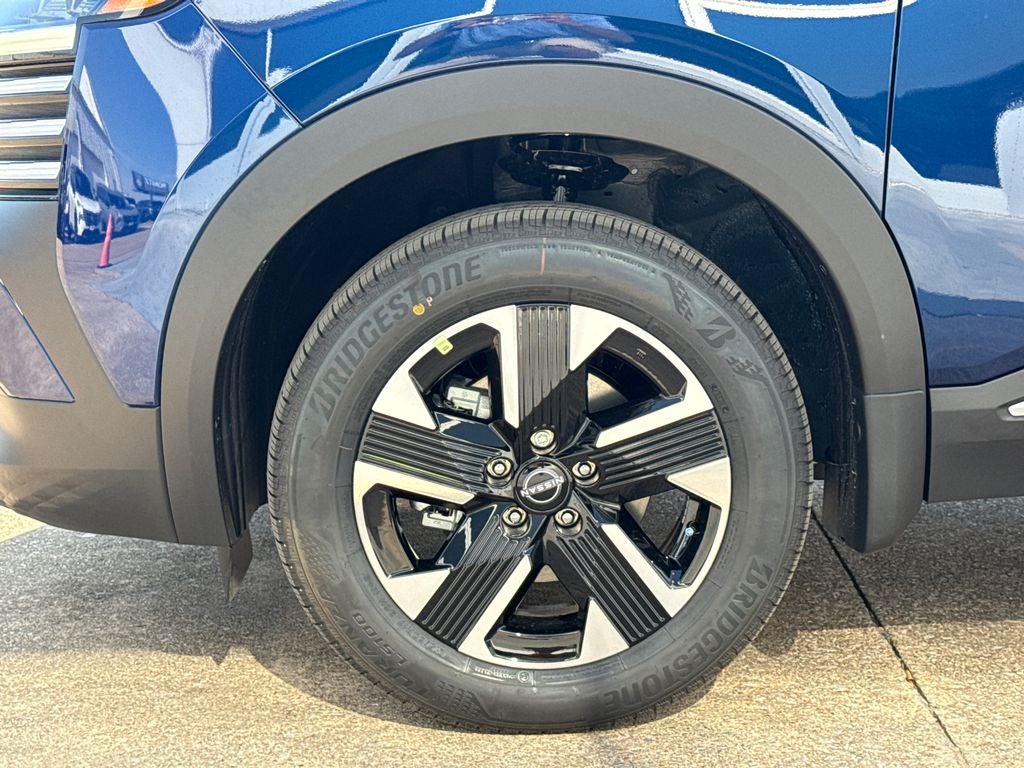 2027 Nissan Kicks SV