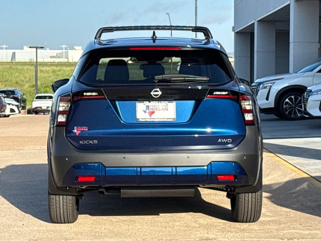 2026 Nissan Kicks SV