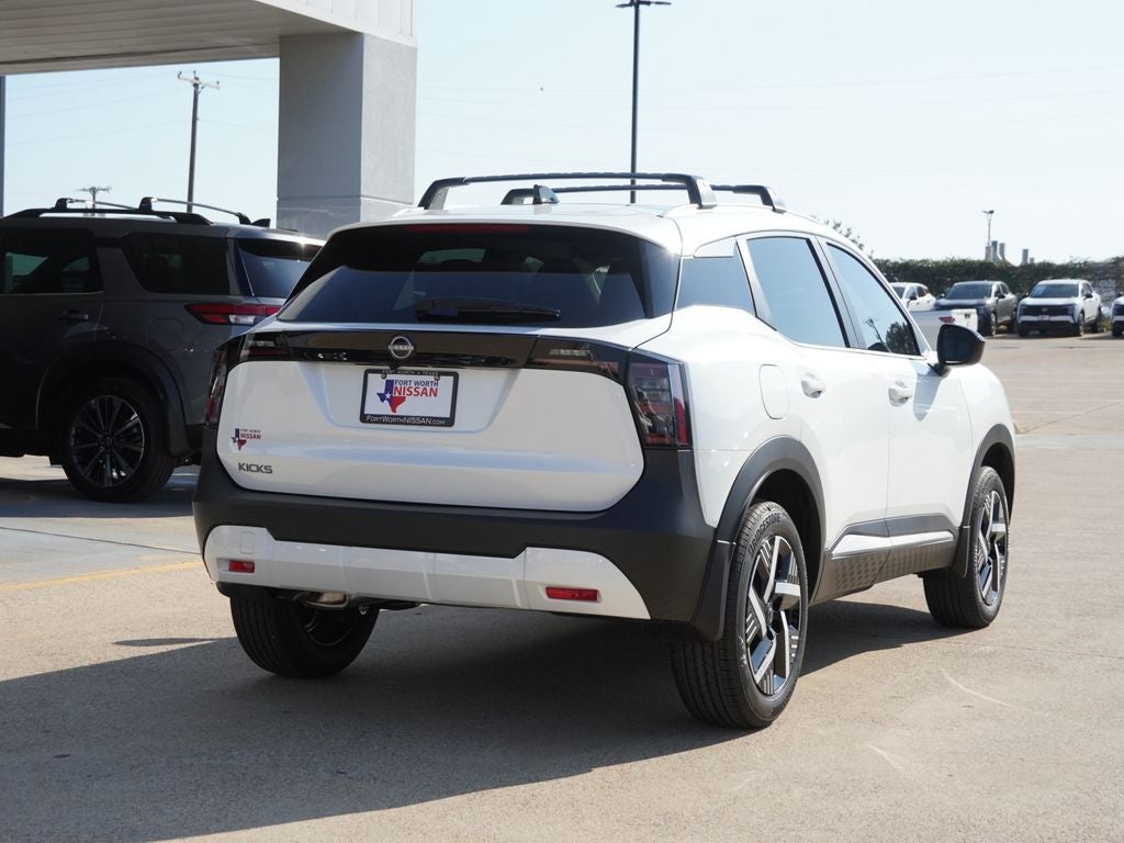 2027 Nissan Kicks SV