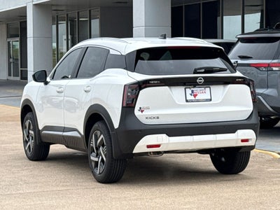 2026 Nissan Kicks SV