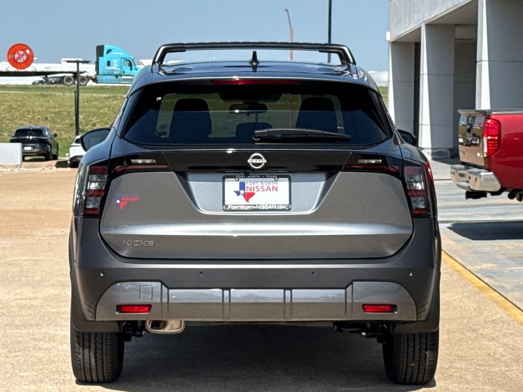 2026 Nissan Kicks SV