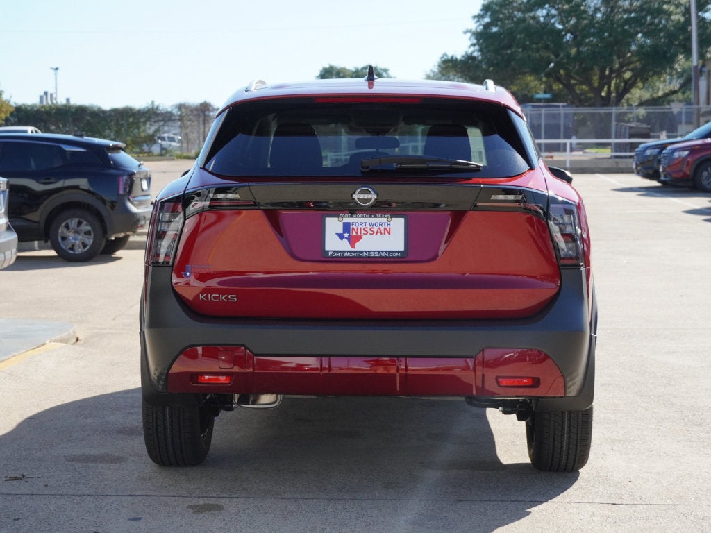 2027 Nissan Kicks SV