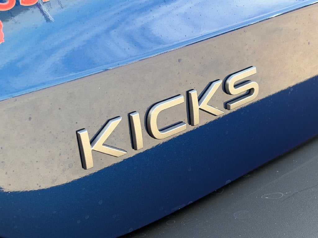 2027 Nissan Kicks SV