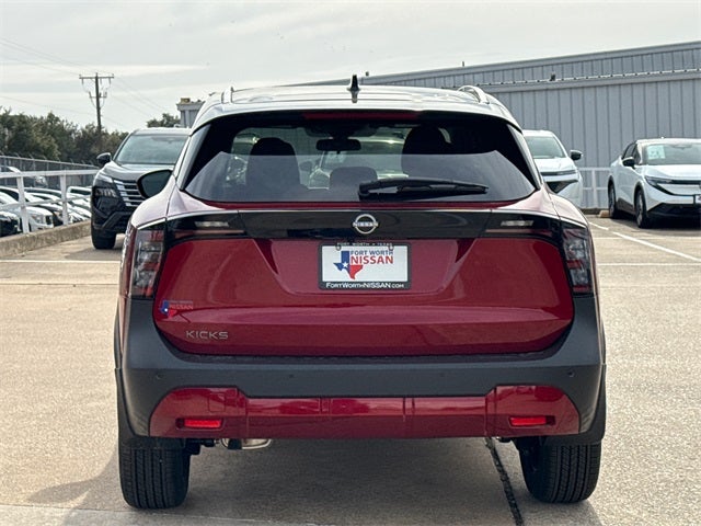 2026 Nissan Kicks SV