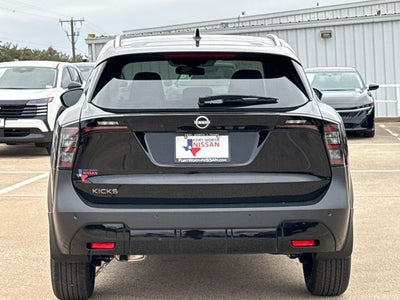 2026 Nissan Kicks SV