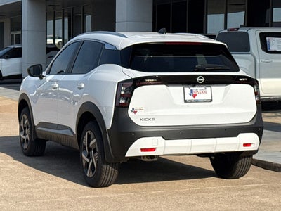 2026 Nissan Kicks SV