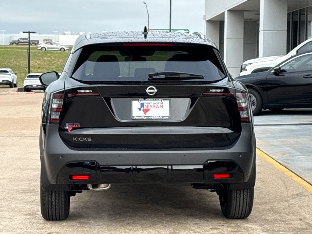 2026 Nissan Kicks SV
