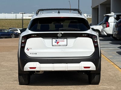 2026 Nissan Kicks SV