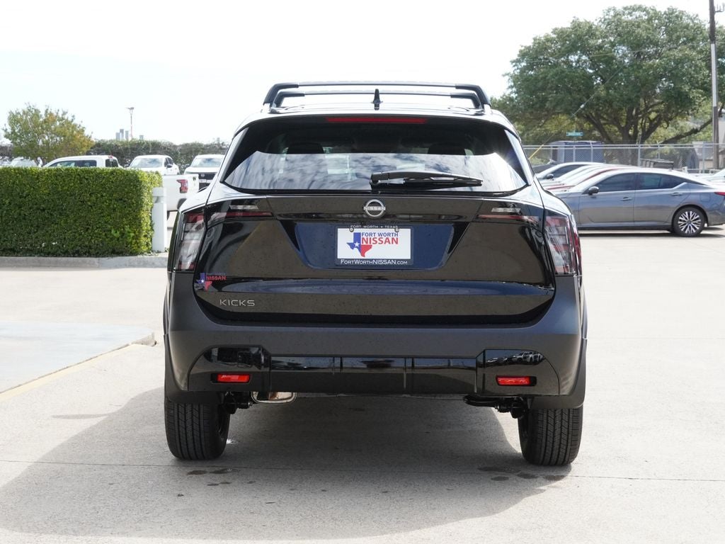 2027 Nissan Kicks SV