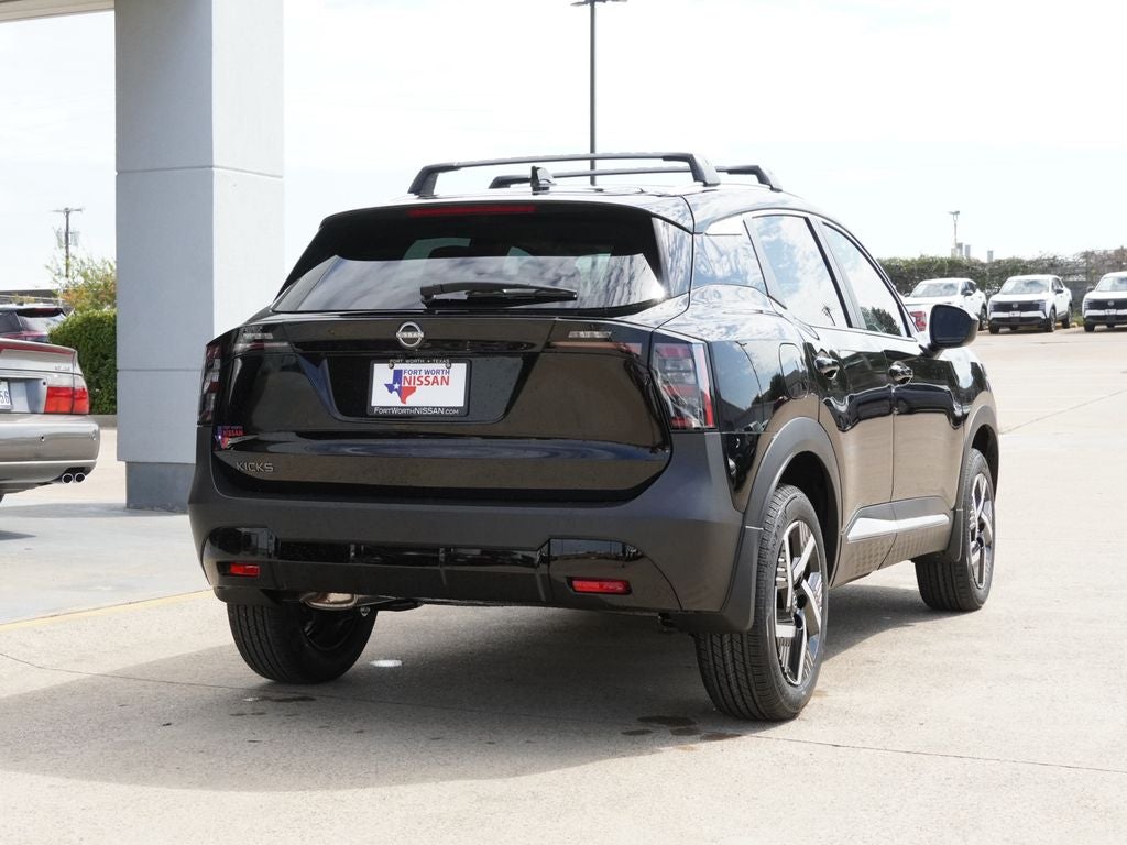 2027 Nissan Kicks SV