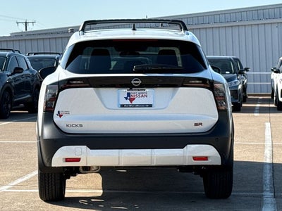 2026 Nissan Kicks SR