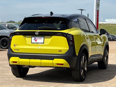 2026 Nissan Kicks SR