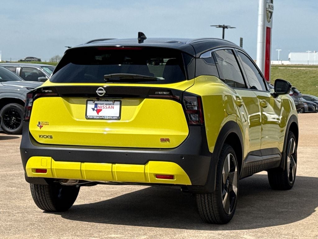 2026 Nissan Kicks SR