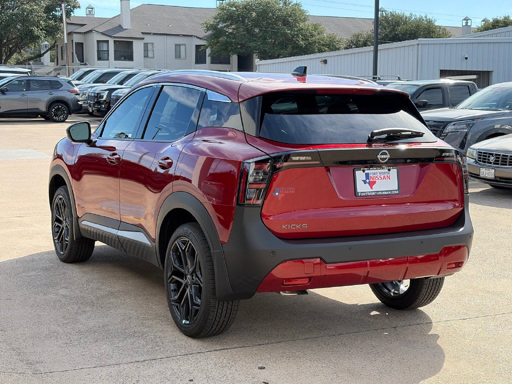 2027 Nissan Kicks SR