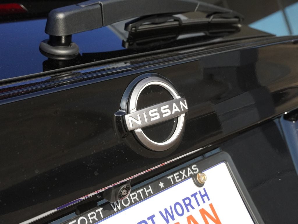 2027 Nissan Kicks SR