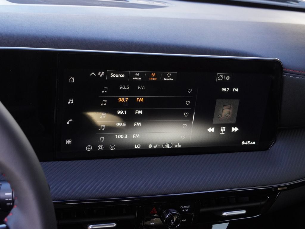 2027 Nissan Kicks SR