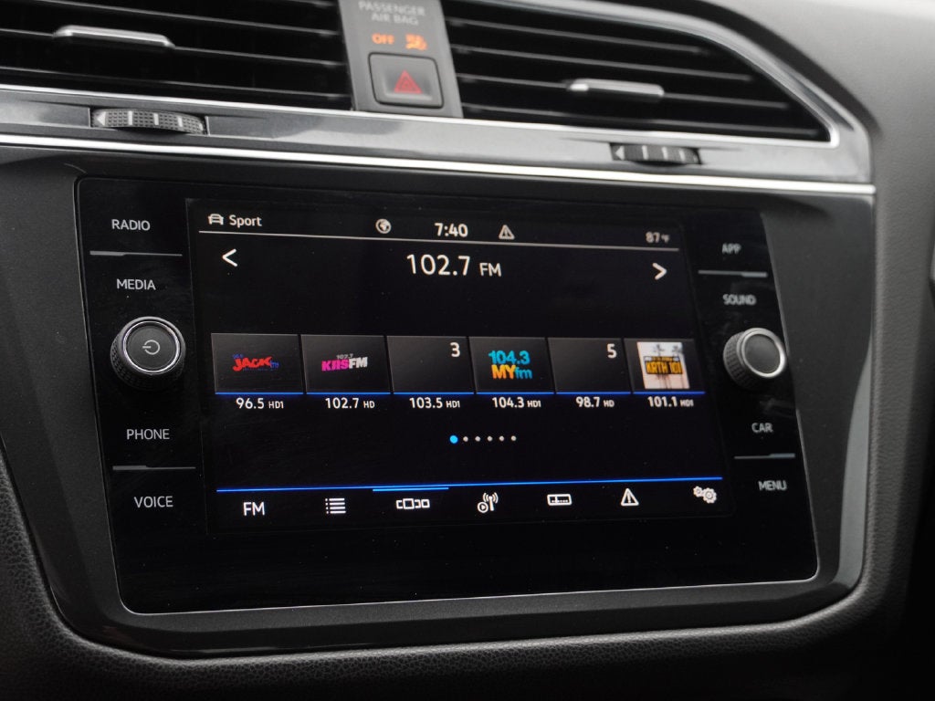 2022 Volkswagen Tiguan 2.0T SE