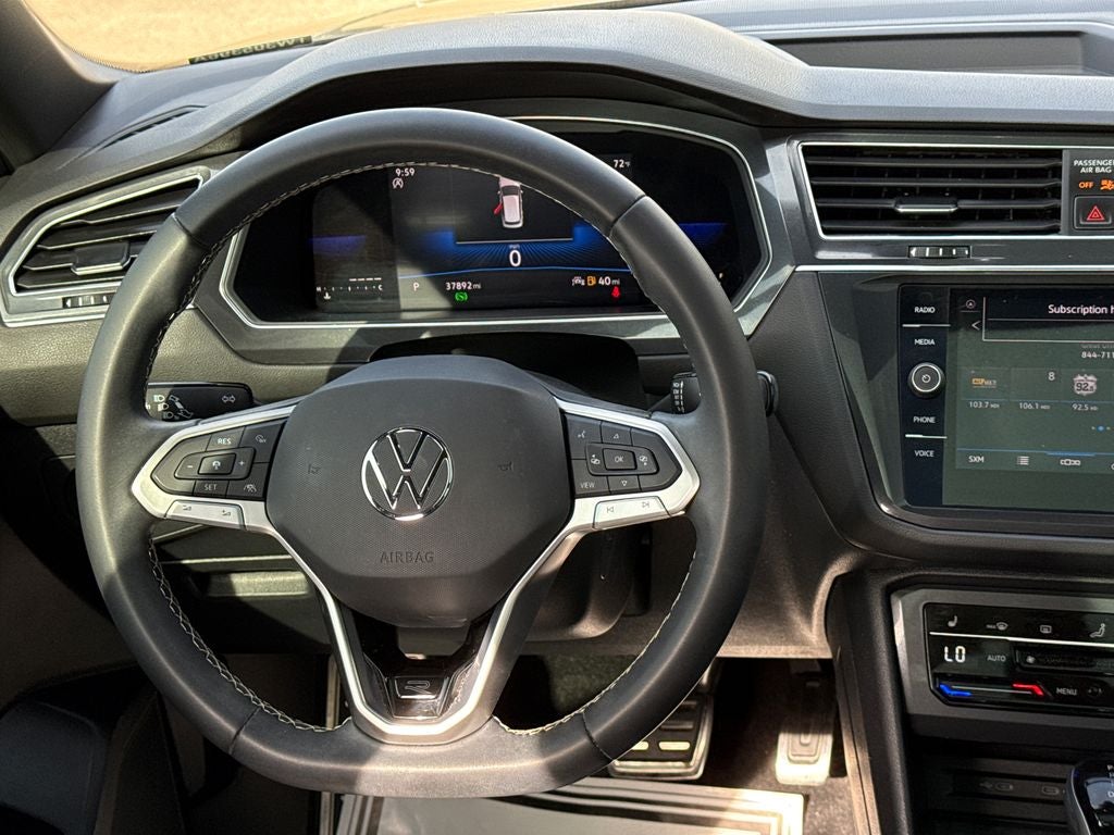 2023 Volkswagen Tiguan 2.0T SE R-Line Black
