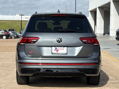 2023 Volkswagen Tiguan 2.0T SE R-Line Black