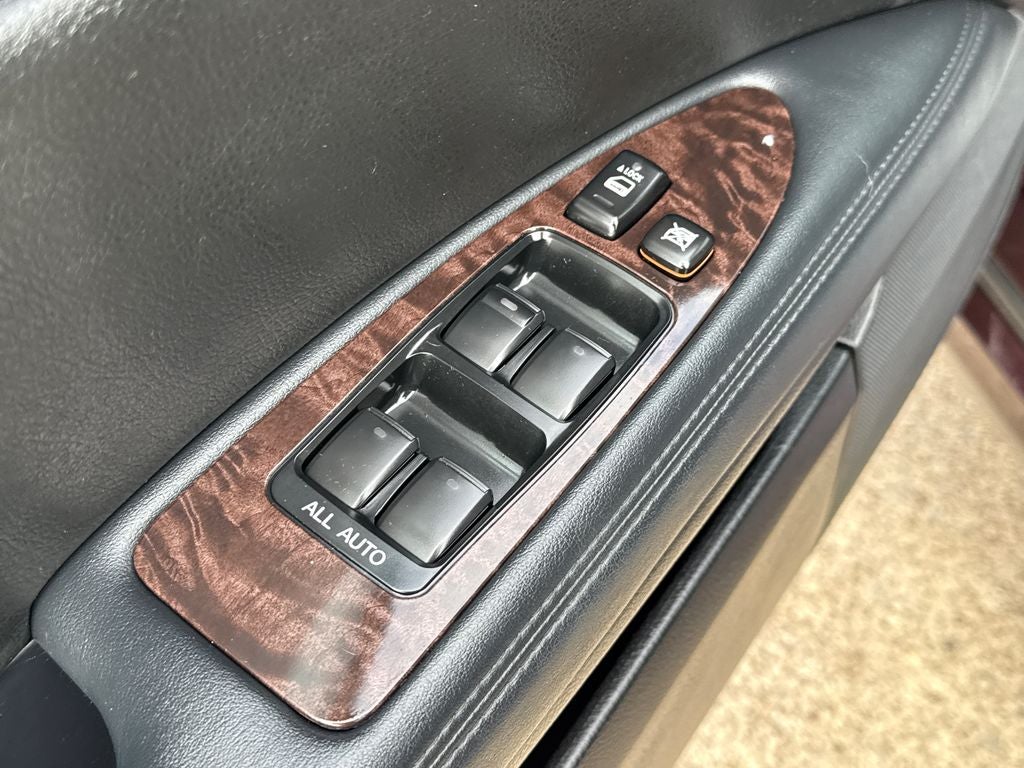 2011 Toyota Avalon Base