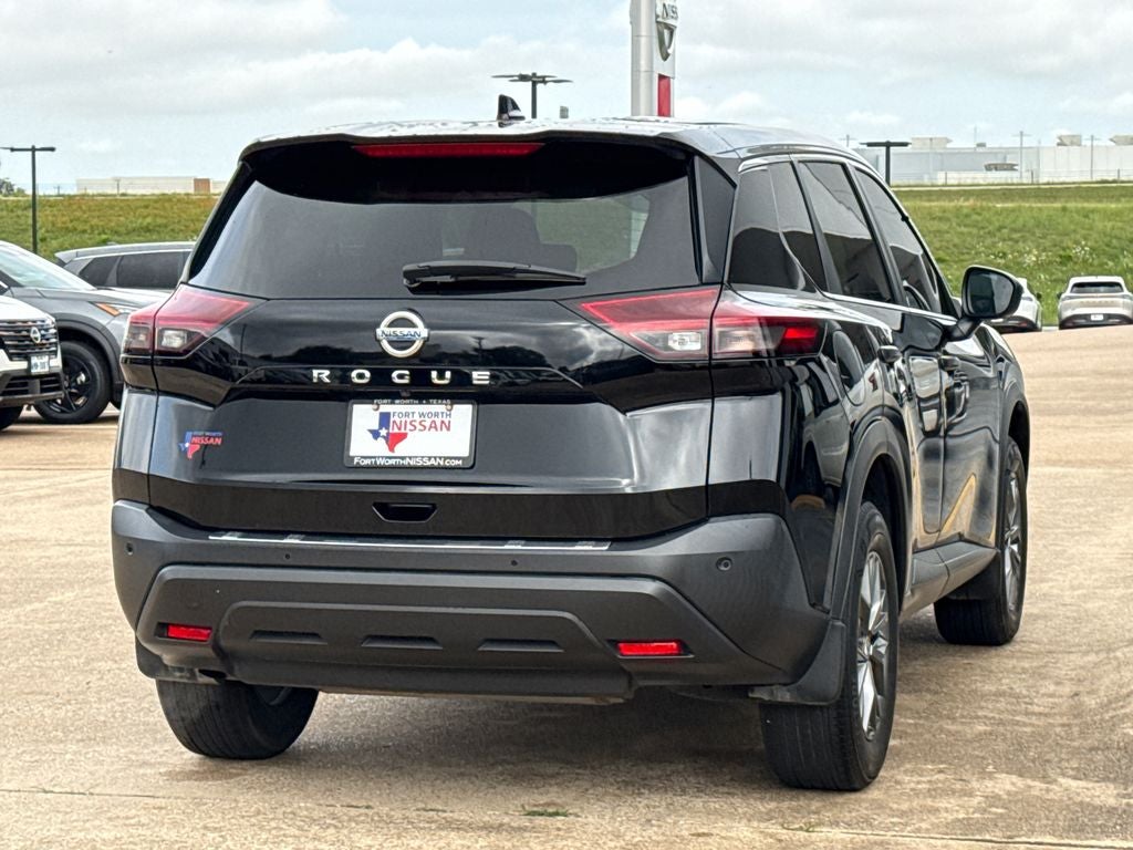 2021 Nissan Rogue S