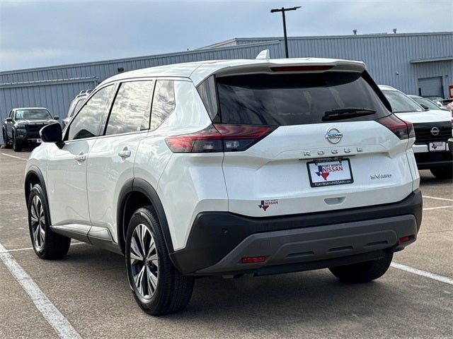 2021 Nissan Rogue SV