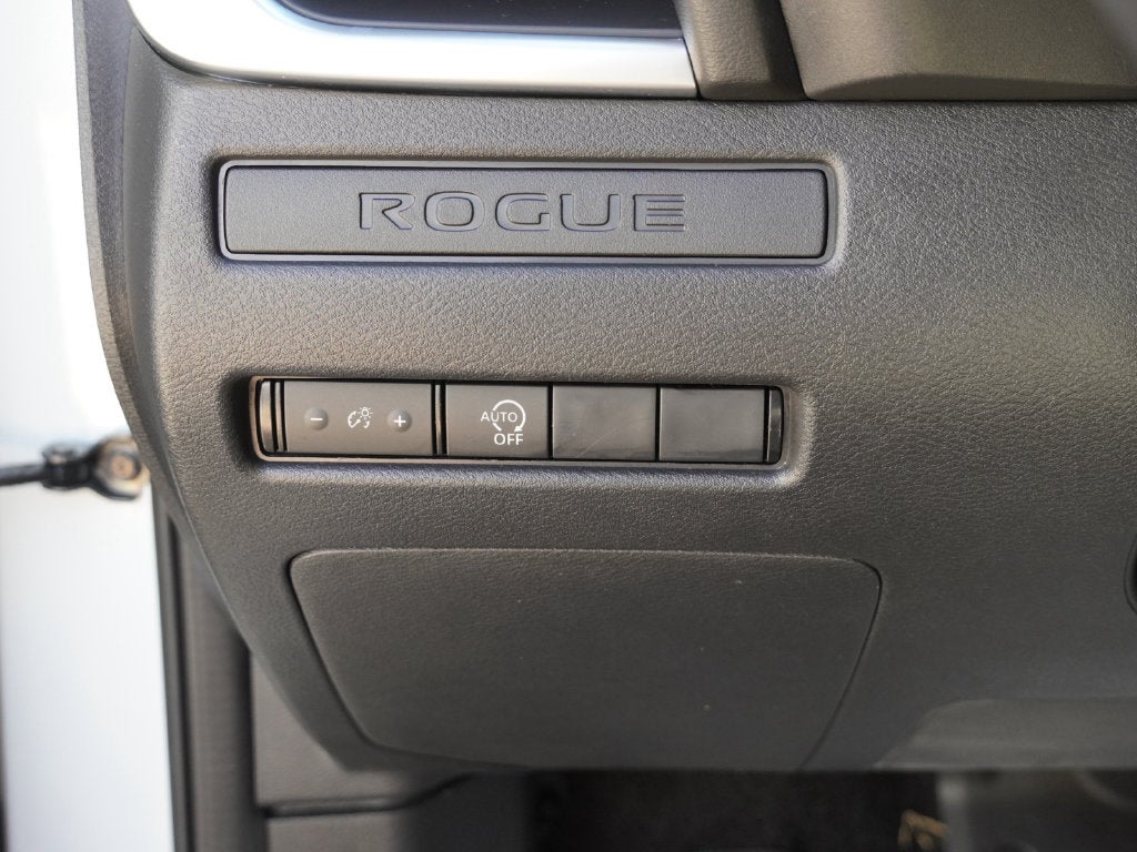 2025 Nissan Rogue S