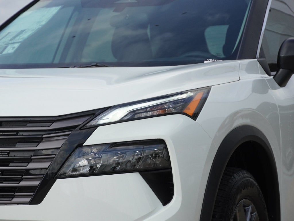 2027 Nissan Rogue S