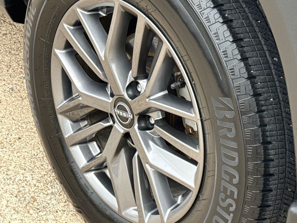2024 Nissan Rogue S