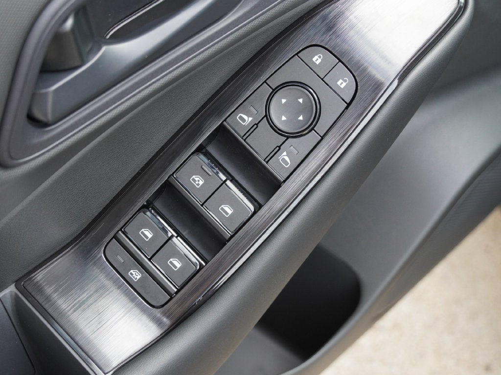 2027 Nissan Rogue S