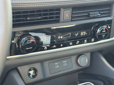 2026 Nissan Rogue SV