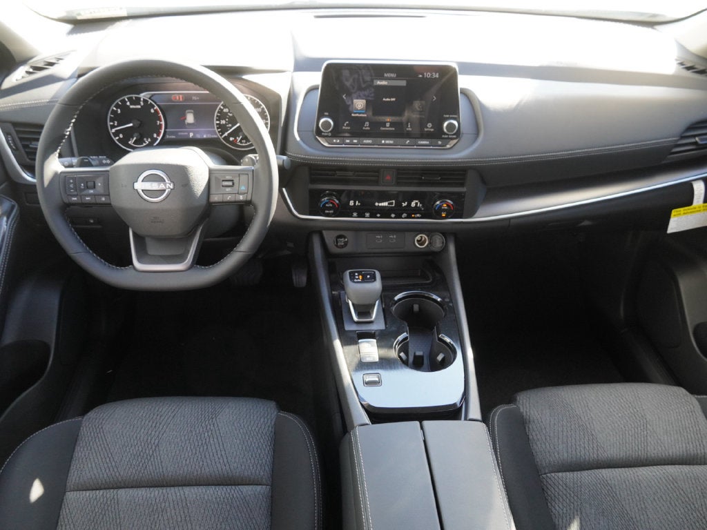 2027 Nissan Rogue SV