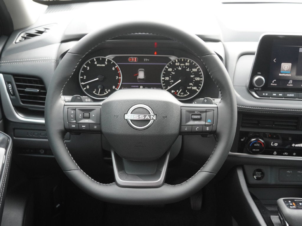 2027 Nissan Rogue SV