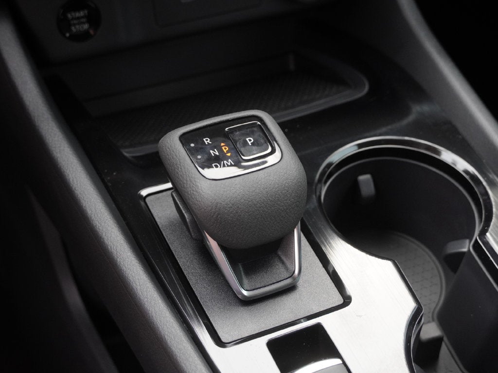 2027 Nissan Rogue SV