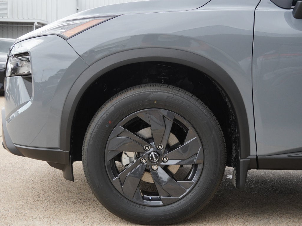 2027 Nissan Rogue SV