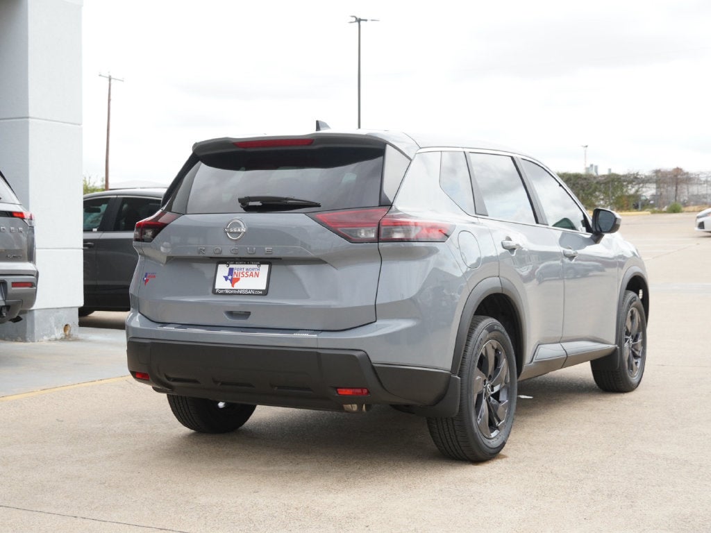 2027 Nissan Rogue SV