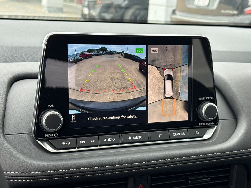 2026 Nissan Rogue Dark Armor