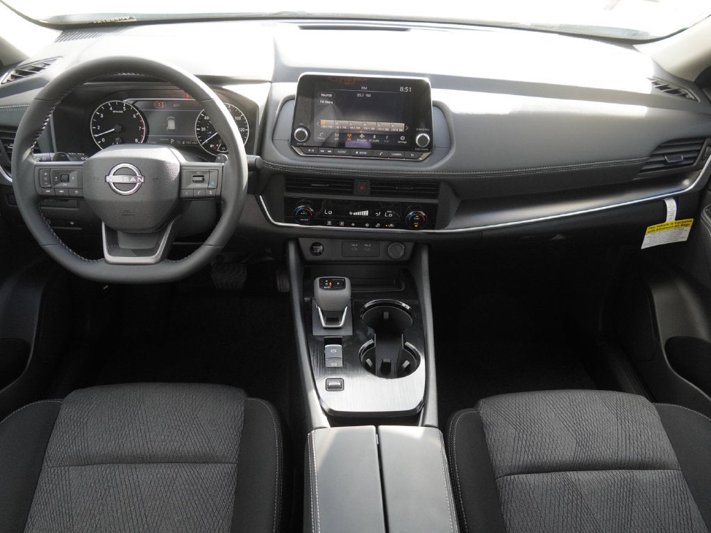 2027 Nissan Rogue SV