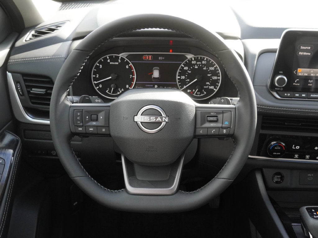 2027 Nissan Rogue SV