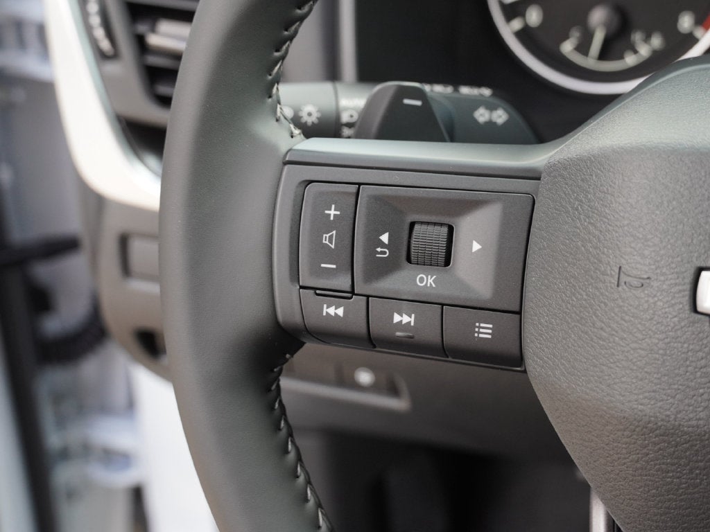 2027 Nissan Rogue SV