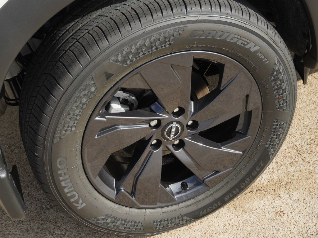 2027 Nissan Rogue SV