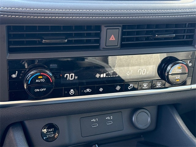 2026 Nissan Rogue SV