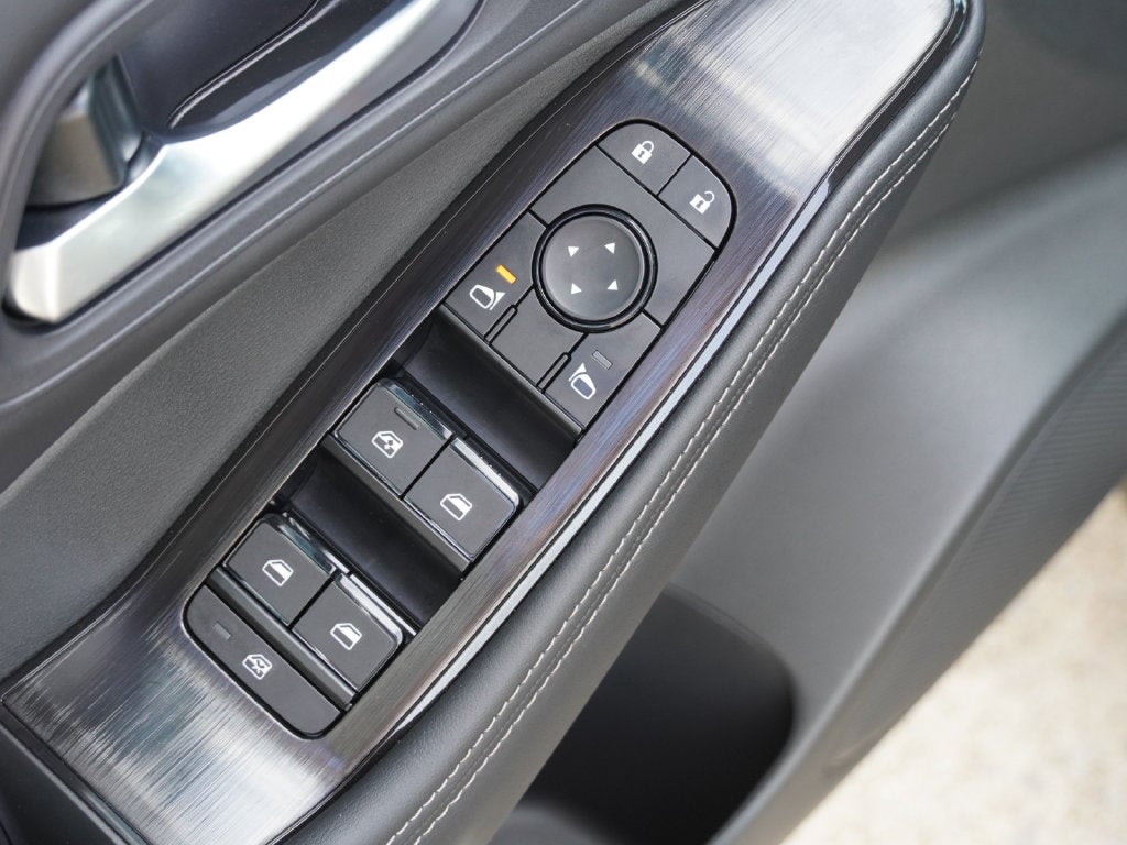 2027 Nissan Rogue S