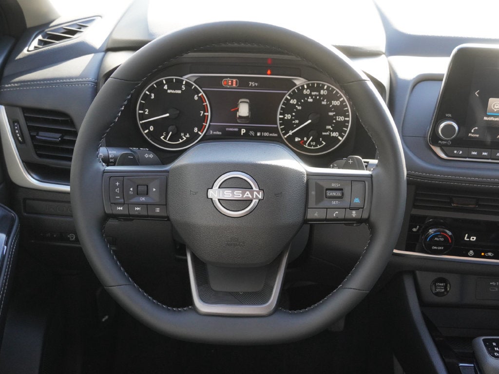 2027 Nissan Rogue SV