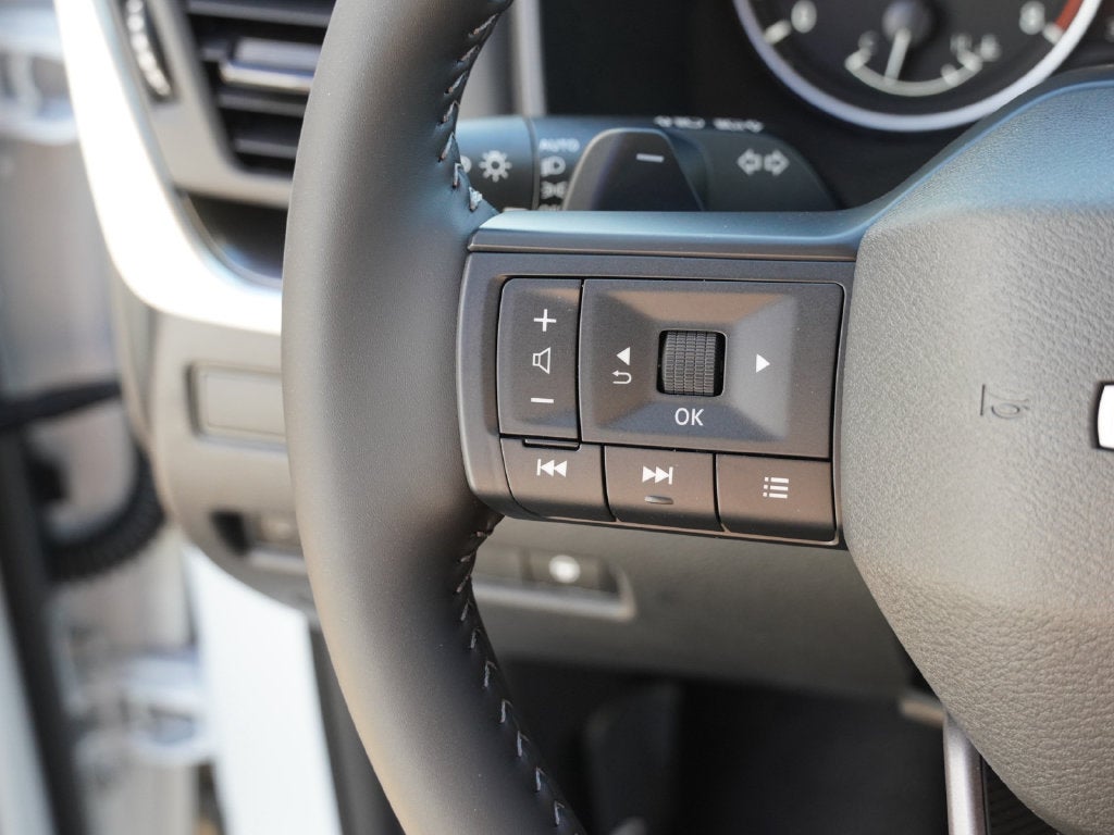 2027 Nissan Rogue SV