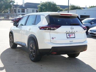 2027 Nissan Rogue SV