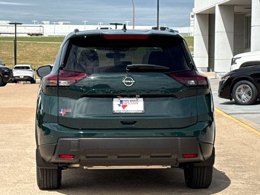 2026 Nissan Rogue Dark Armor