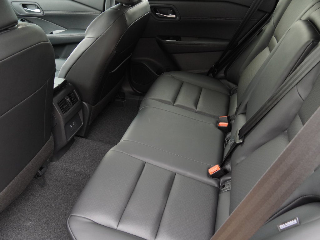 2027 Nissan Rogue Base