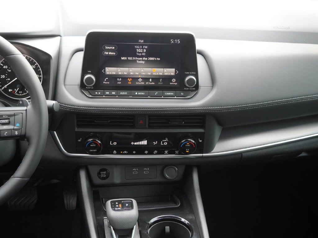 2027 Nissan Rogue Base