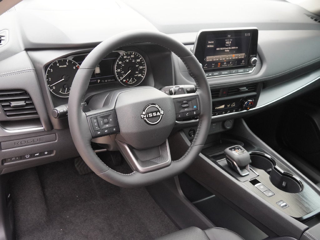 2027 Nissan Rogue Base